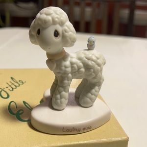 Vintage 1982 “Loving ewe” Precious moments